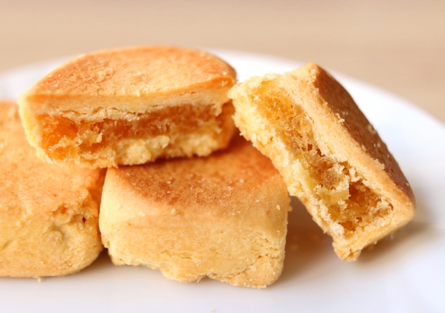 パイナップルケーキ